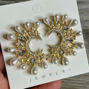 Fashion Rhinestones Faux Pear Gold Tone Earrings